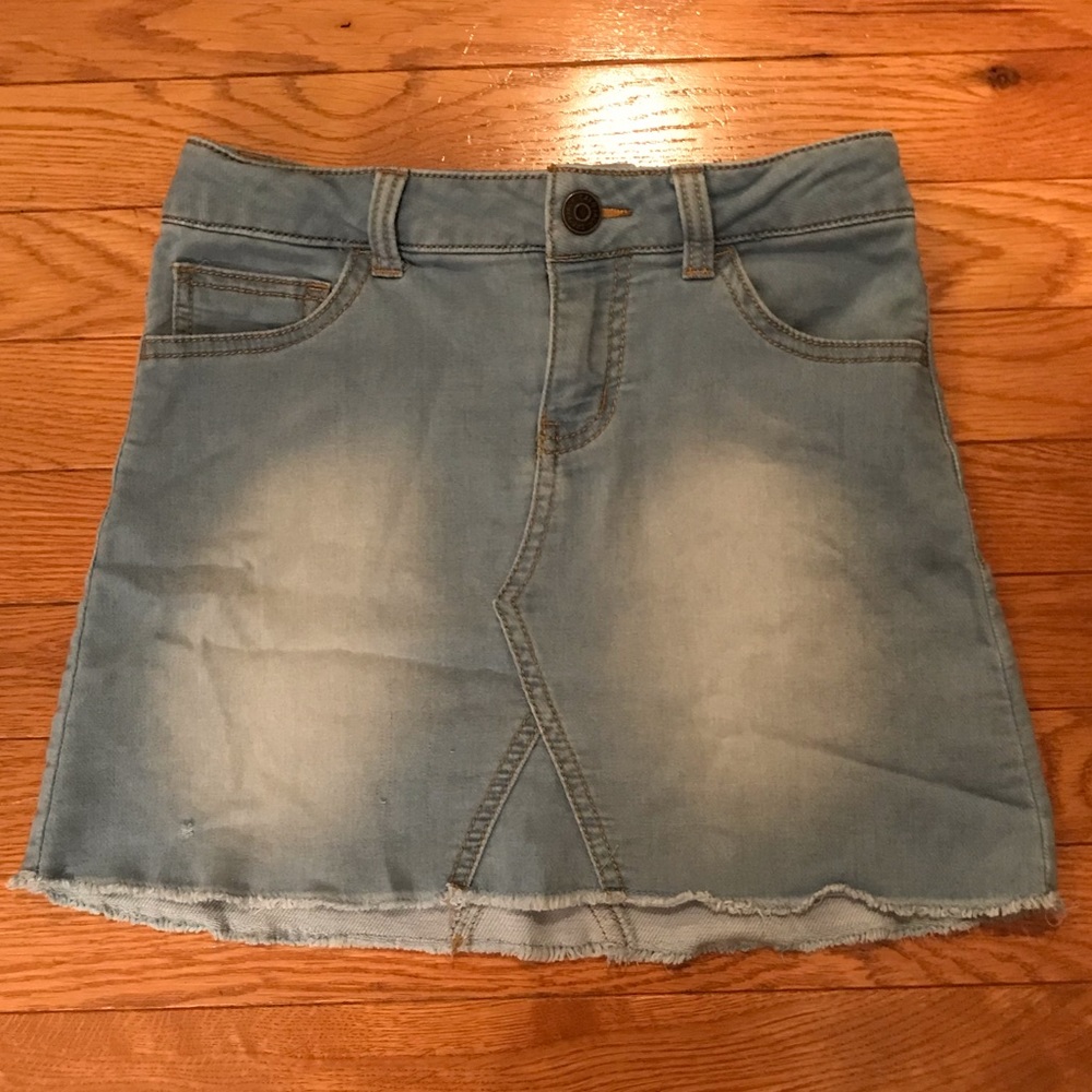 Girls Size M (7/8) Cat & Jack Stretchy Denim Skirt